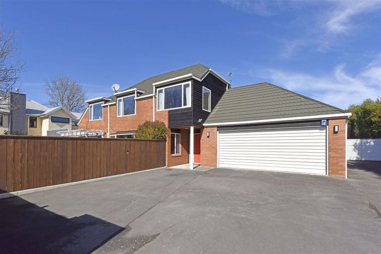 Photo of property in 1/3 Creyke Road, Ilam, Christchurch, 8041