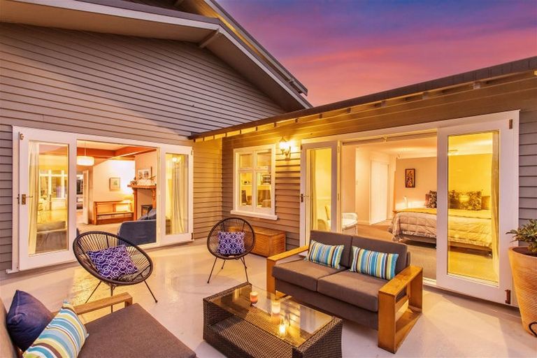 Photo of property in 88 Hackthorne Road, Cashmere, Christchurch, 8022