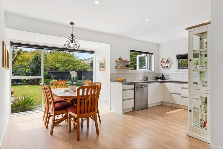 Photo of property in 2a Sumnervale Drive, Sumner, Christchurch, 8081