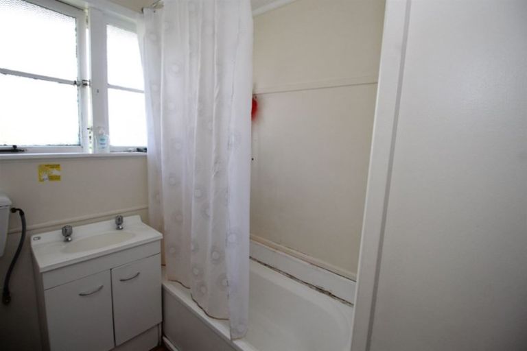 Photo of property in 48 Papanui Street, Tokoroa, 3420