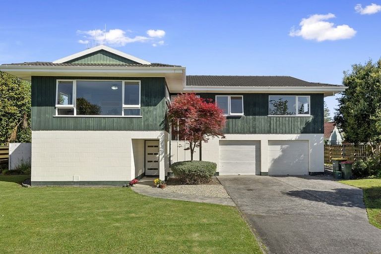 Photo of property in 34 Chedworth Avenue, Chedworth, Hamilton, 3210