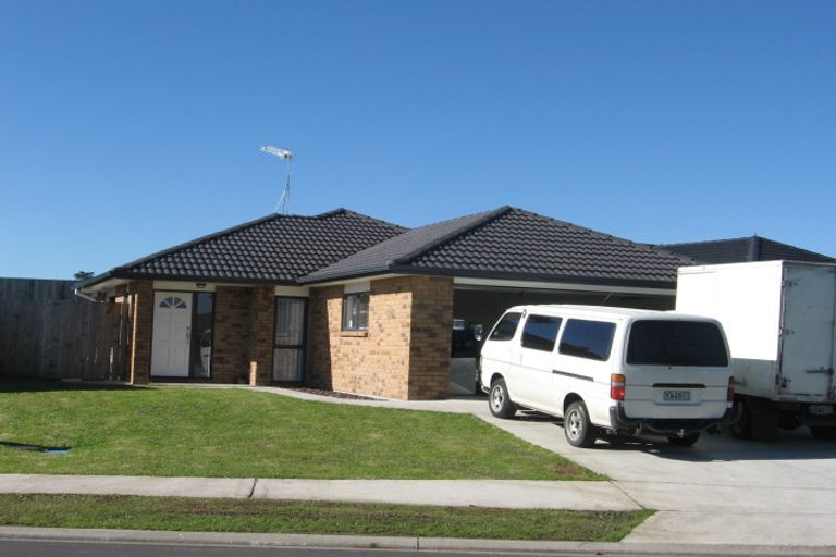 Photo of property in 26 Carn Place, Weymouth, Auckland, 2103