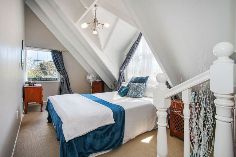 Photo of property in 9 Millen Place, Clarks Beach, 2122