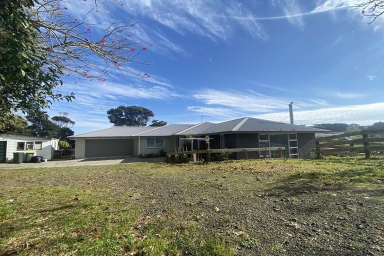 Photo of property in 221 Taylor Road, Waimauku, 0882