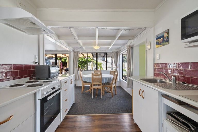 Photo of property in 12 Union Street, Foxton, 4814