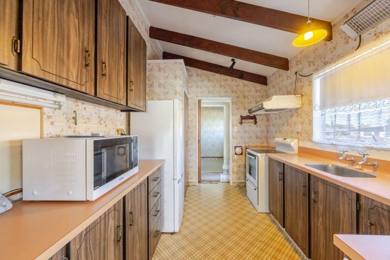 Photo of property in 2 Stiles Avenue, Waipukurau, 4200