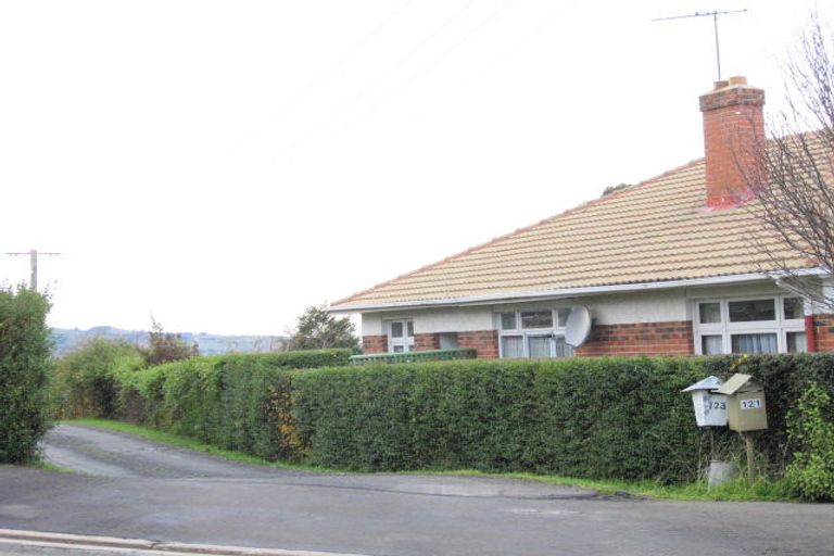 Photo of property in 121 Mornington Road, Kenmure, Dunedin, 9011