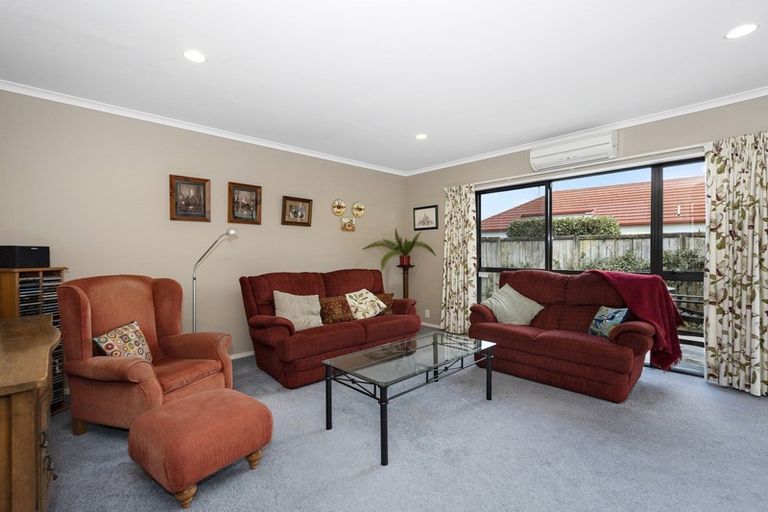Photo of property in 3 Fendalton Drive, Rototuna, Hamilton, 3210