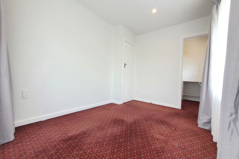 Photo of property in 7 Straven Road, Riccarton, Christchurch, 8011