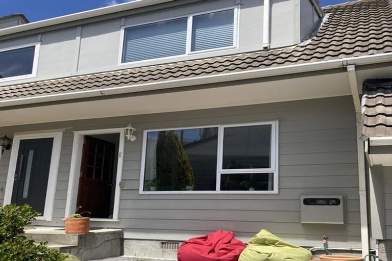 Photo of property in 44p Roxburgh Street, Mount Victoria, Wellington, 6011