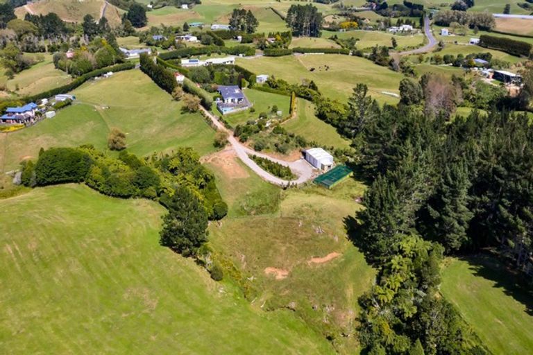 Photo of property in 620 Frankley Road, Hurworth, New Plymouth, 4371