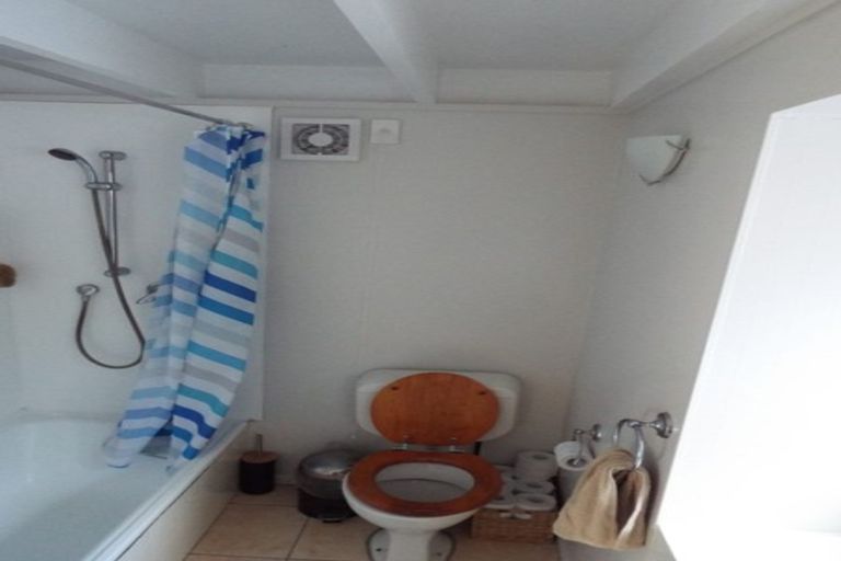 Photo of property in 1111 Huia Road, Huia, Auckland, 0604