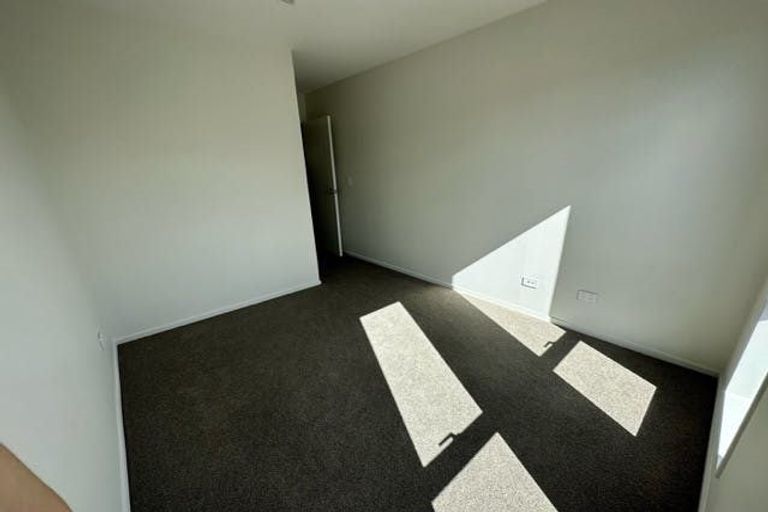 Photo of property in 6/26 Springvale Drive, Fairview Heights, Auckland, 0632