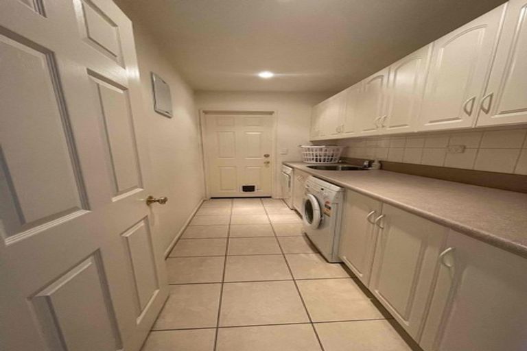 Photo of property in 9b York Street, Queenstown, 9300