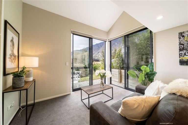 Photo of property in 4 Aberdare Court, Jacks Point, Queenstown, 9371