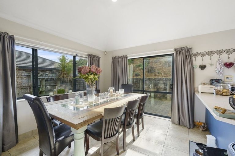 Photo of property in 5 Harry Shaw Way, Raumati South, Paraparaumu, 5032