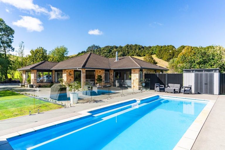 Photo of property in 228 Harris Road, Glenbervie, Whangarei, 0175