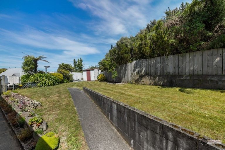 Photo of property in 193 Major Drive, Kelson, Lower Hutt, 5010