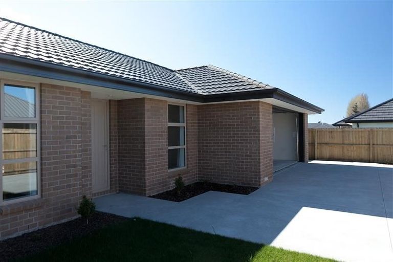 Photo of property in 4 Te Aika Street, Marshland, Christchurch, 8083