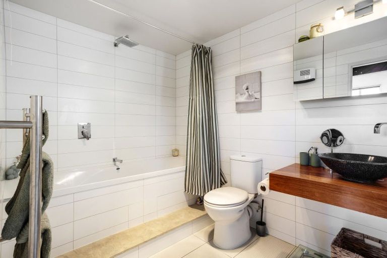 Photo of property in 52 Ryehill Street, Calton Hill, Dunedin, 9012