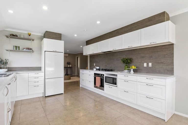 Photo of property in 23 Whiting Drive, Wakefield, 7025