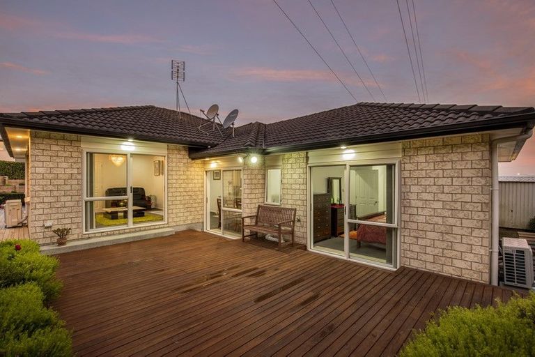 Photo of property in 21 Index Place, Manurewa, Auckland, 2105