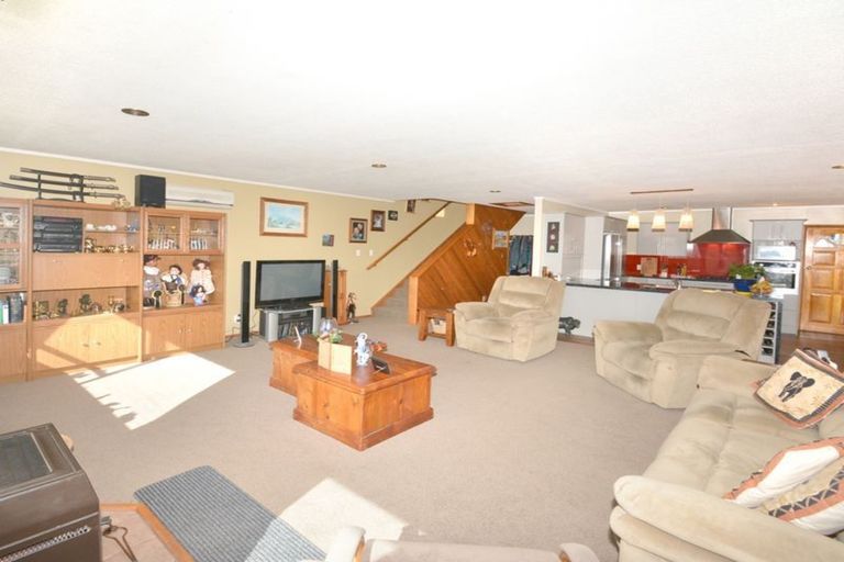 Photo of property in 73 Wakari Road, Halfway Bush, Dunedin, 9010