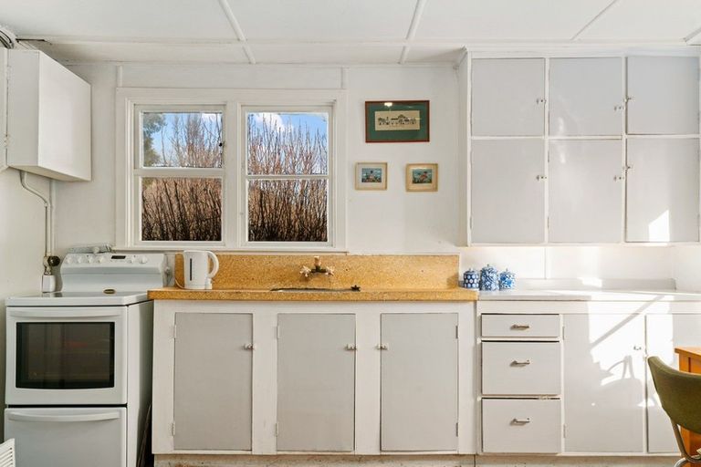 Photo of property in 21 Hythe Street, Athol, 9793