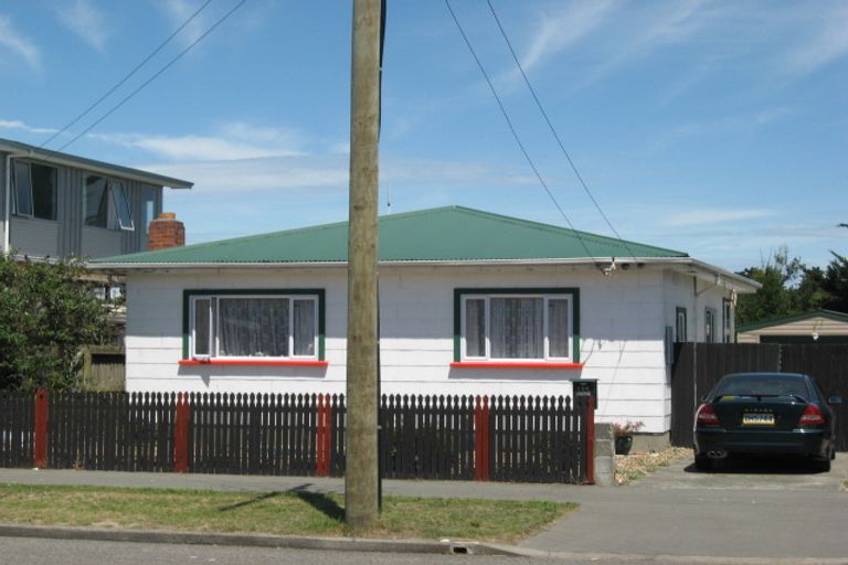 Photo of property in 144 Pine Avenue, South New Brighton, Christchurch, 8062
