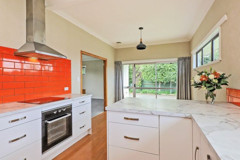 Photo of property in 25 Trinity Crescent, Pirimai, Napier, 4112