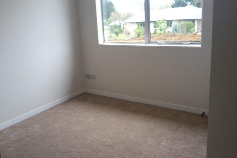 Photo of property in 6 Mcintosh Drive, Pokeno, 2471