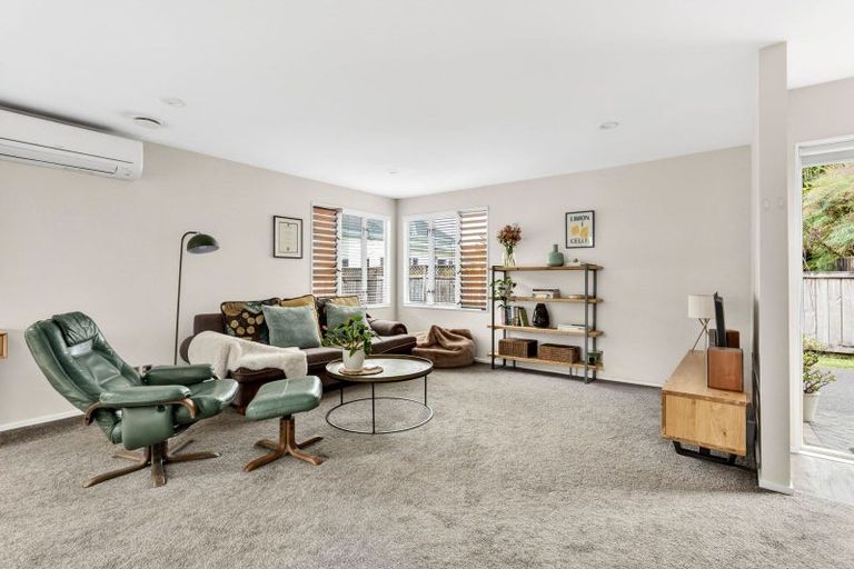 Photo of property in 29a Clare Street, Cambridge, 3434