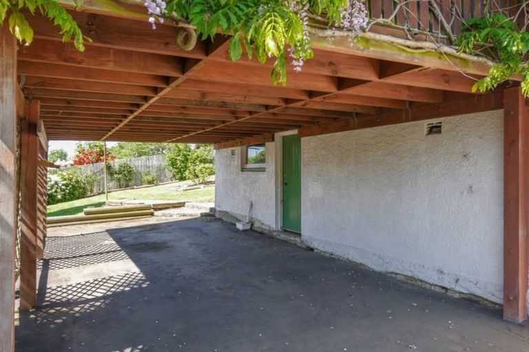 Photo of property in 98 Wakari Road, Helensburgh, Dunedin, 9010
