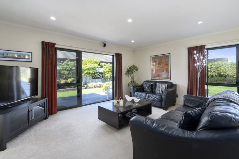 Photo of property in 17 Bouvardia Avenue, Milson, Palmerston North, 4414