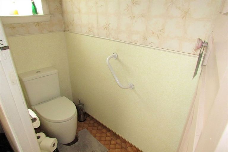 Photo of property in 34 Inverness Street, Dunollie, Runanga, 7803