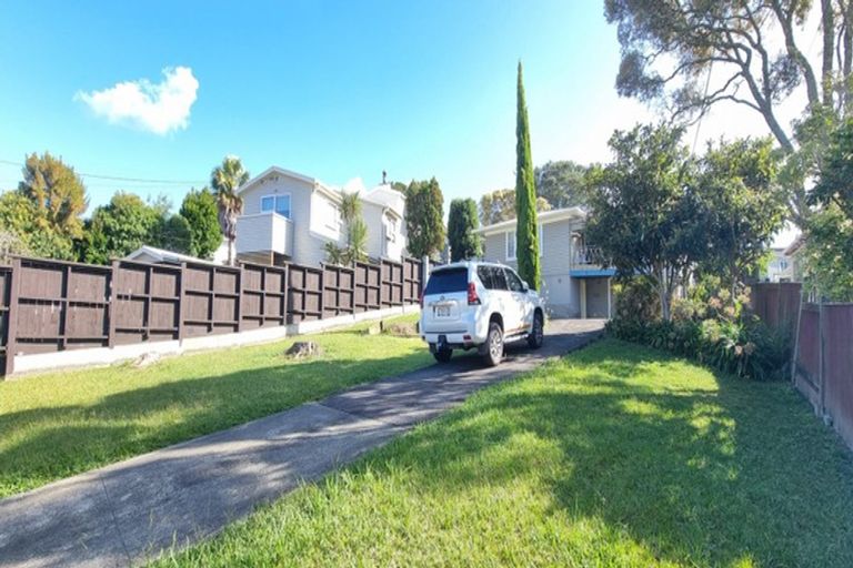 Photo of property in 36 Sheridan Drive, New Lynn, Auckland, 0600