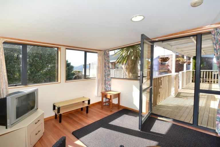 Photo of property in 73 Wakari Road, Halfway Bush, Dunedin, 9010