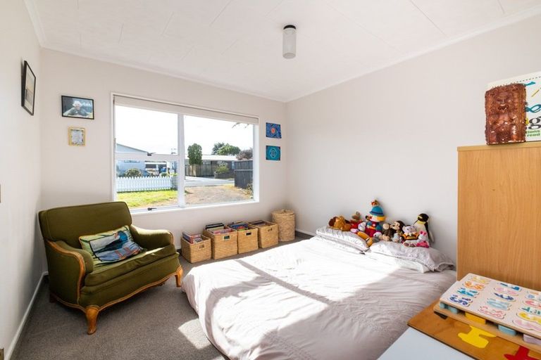 Photo of property in 60 Shrimpton Road, Haumoana, 4102