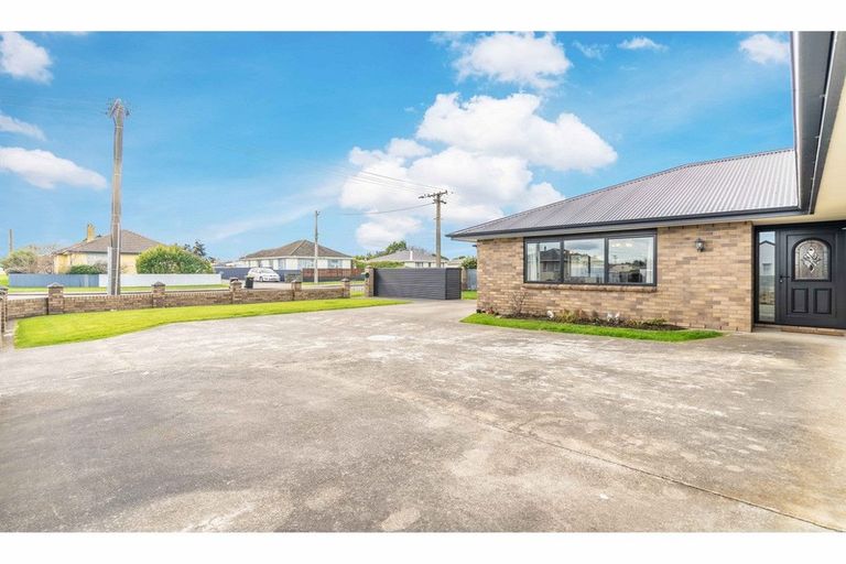 Photo of property in 65 Willis Street, Grasmere, Invercargill, 9810