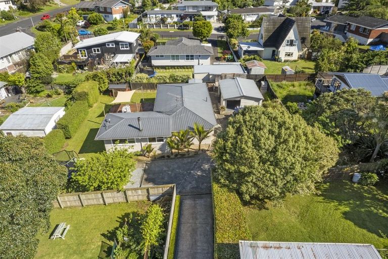 Photo of property in 61 Patons Road, Howick, Auckland, 2014