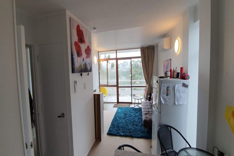 Photo of property in 6/17 Wrights Hill Road, Karori, Wellington, 6012