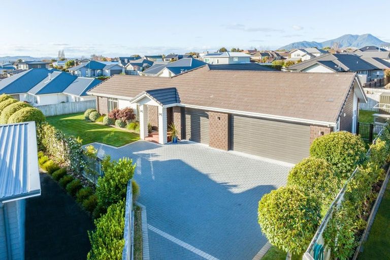 Photo of property in 11 Waianiwa Dell, Wharewaka, Taupo, 3330