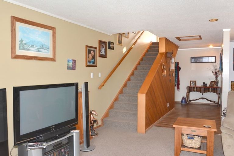 Photo of property in 73 Wakari Road, Halfway Bush, Dunedin, 9010