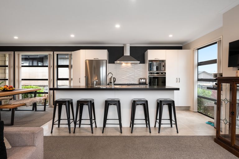 Photo of property in 11 Bernies Way, Ohauiti, Tauranga, 3112