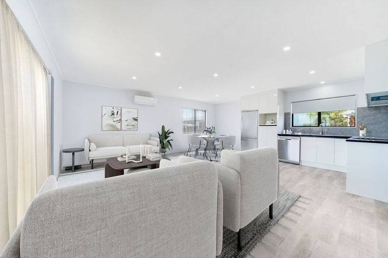 Photo of property in 1/24 Templeton Place, Clendon Park, Auckland, 2103