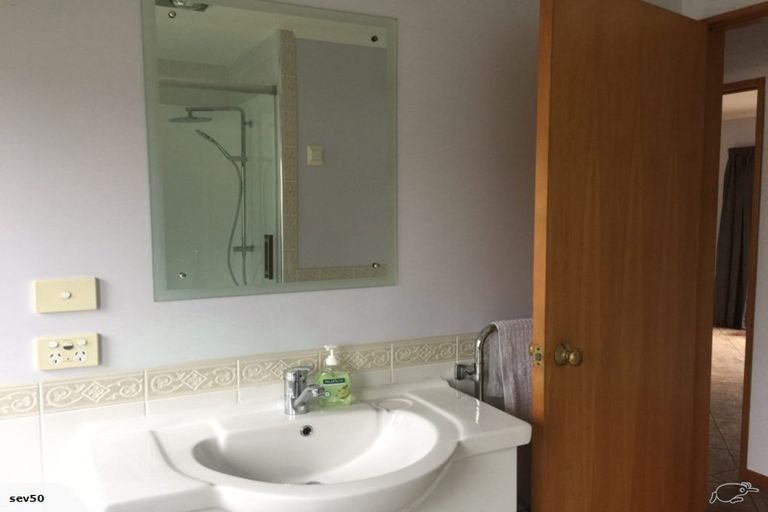 Photo of property in 48 Rata Road, Raumati Beach, Paraparaumu, 5032