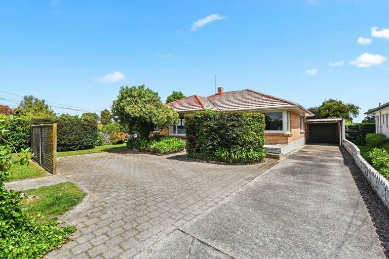 Photo of property in 12 Kingsley Street, St Andrews, Hamilton, 3200