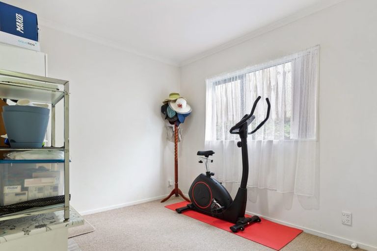 Photo of property in 3 Munroe Road, Ranui, Auckland, 0612