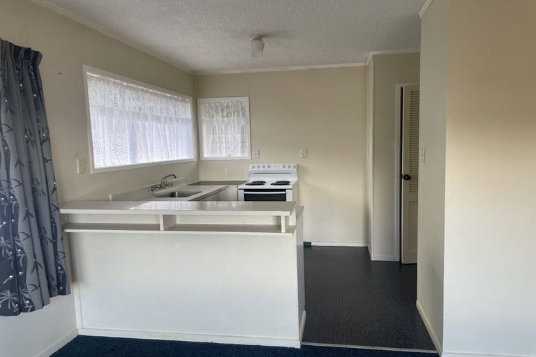 Photo of property in 1/15 Sandiacre Way, Browns Bay, Auckland, 0630