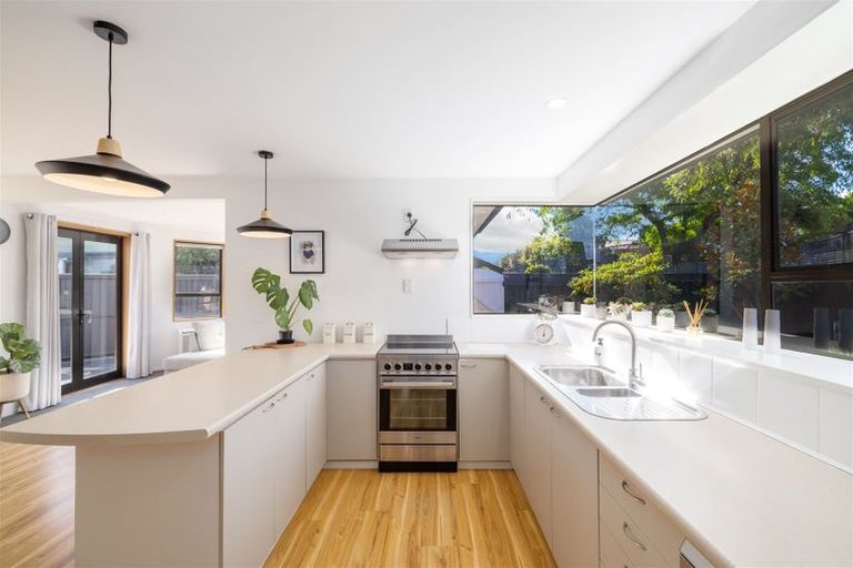 Photo of property in 1/61a Condell Avenue, Papanui, Christchurch, 8053